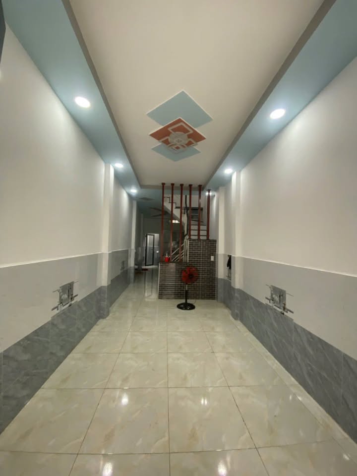 Nhà mặt tiền kinh doanh đường Mạc Vân, Quận 8, 42m² giá 4.9 tỷ - Cơ hội vàng cho nhà đầu tư!