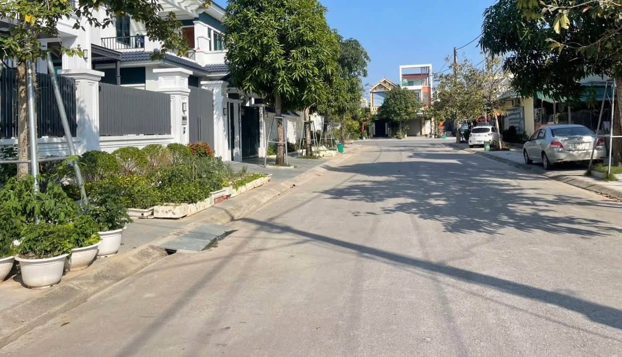 Đất nền Lưu Vệ, Quảng Đức 200m² giá 4 tỷ - Đầu tư sinh lời ngay!