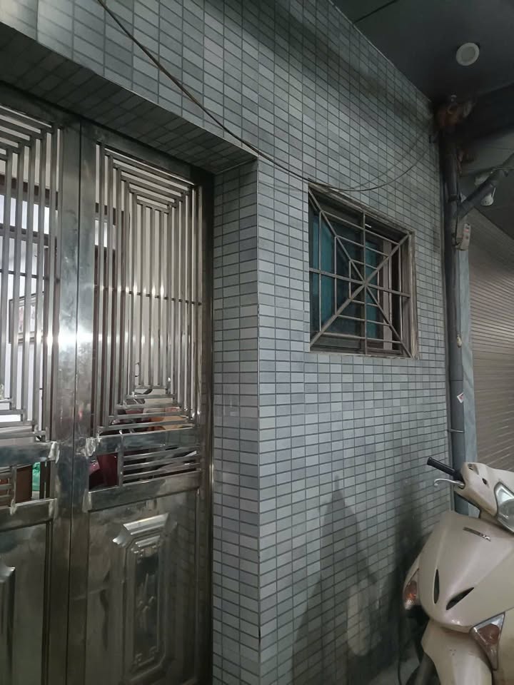 Nhà bán Vĩnh Hưng 60m² giá 2.7 tỷ - Đầu tư sinh lời ngay!