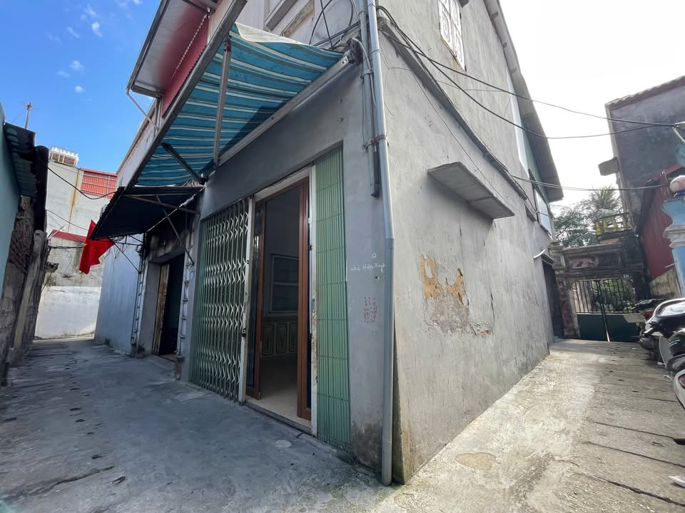 Nhà 2 tầng lô góc Niềm Xá, Kinh Bắc 93m² giá 3.75 tỷ - Vị trí thuận lợi!