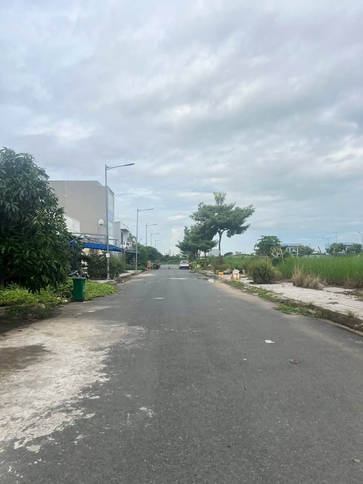 Đất nền khu Golden City An Giang 100m² chỉ 2.35 tỷ - Vị trí trung tâm!