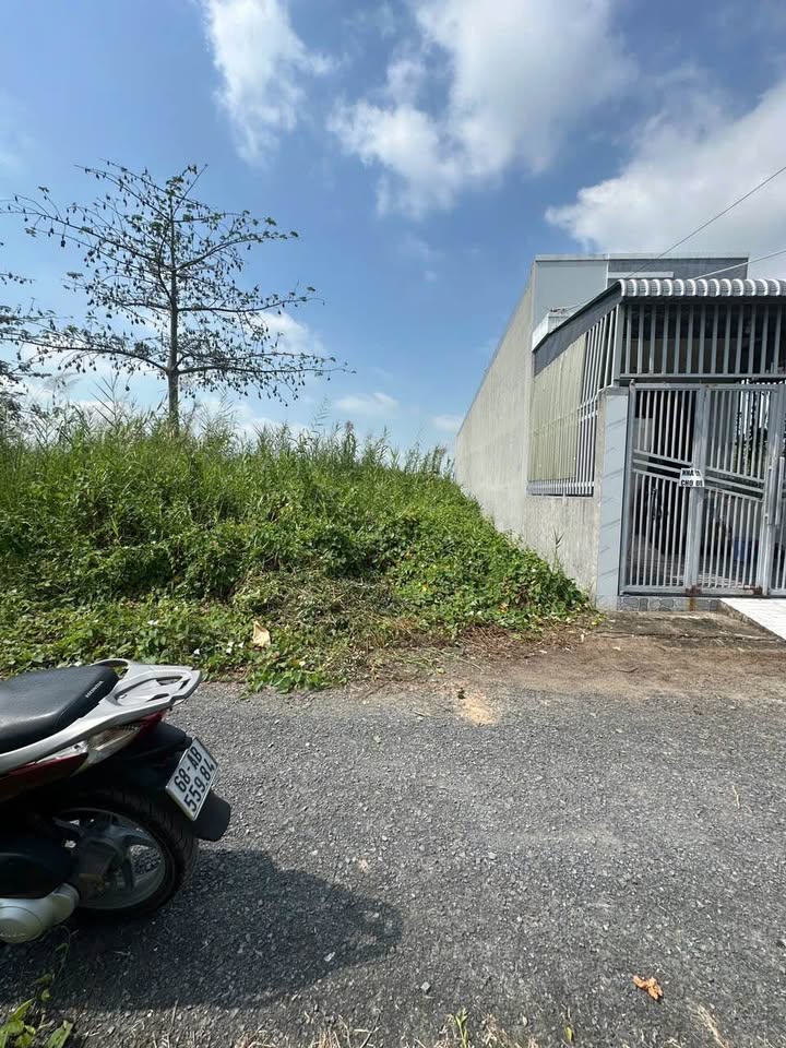 Đất nền Phường Châu Phú B, Châu Đốc, 77m² giá 700 triệu - Cơ hội đầu tư hấp dẫn!