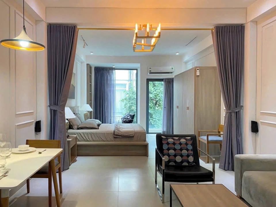 Căn hộ Quận 7 50m² giá thỏa thuận - View Sông SG, đầy đủ nội thất!