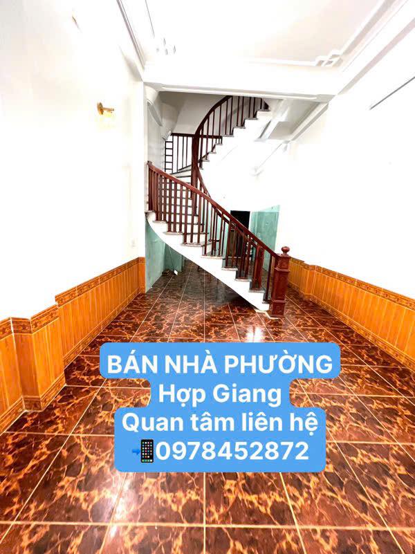 Nhà 3 tầng tại Phường Sông Bằng, Cao Bằng 50.7m² giá chỉ 3 tỷ - Trung tâm tiện ích!