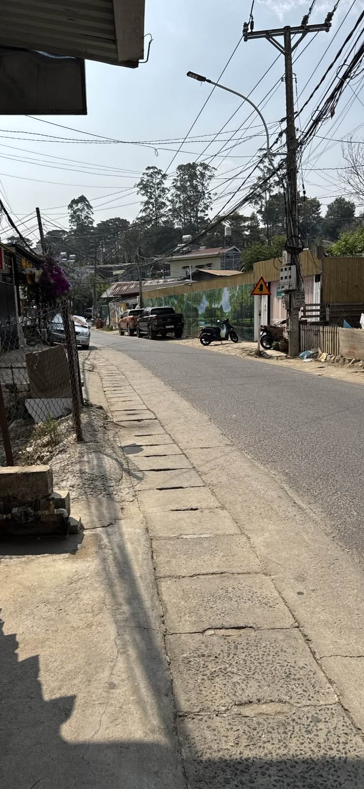 FrontHouse Đường Ngô Thì Sỹ Đà Lạt 375m² giá 17.5 tỷ - Đầu tư sinh lời ngay!