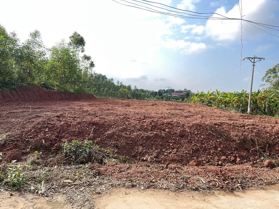 Đất thổ cư Hồng Kỳ - Yên Thế 1.000m² giá chỉ 7xx triệu - Mặt tiền 12m