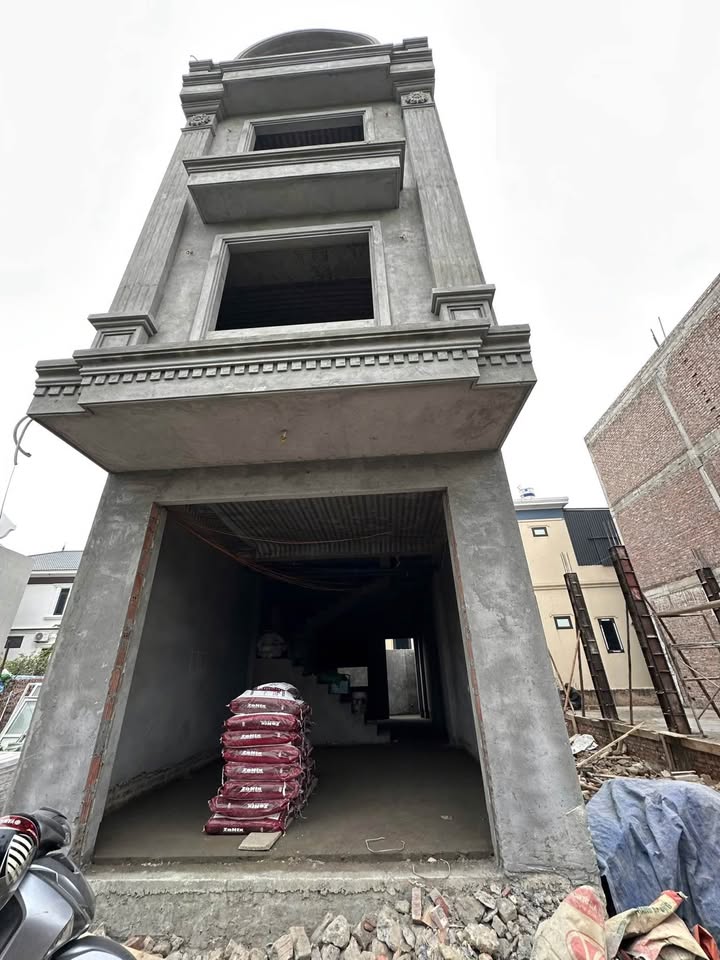 Nhà phố 51m² tại chân cầu Kiến An, giá chỉ 2,6 tỷ - Đầu tư sinh lời cao!