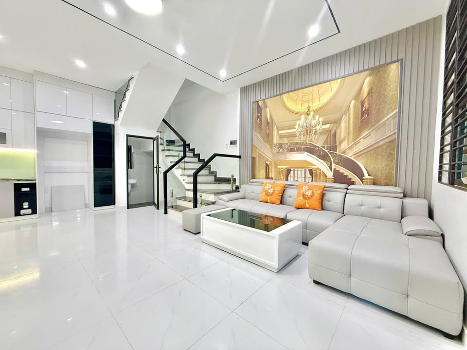 Nhà đẹp ngõ Chợ Hàng Hải Phòng 42m² giá 3.75 tỷ - Full nội thất hiện đại!