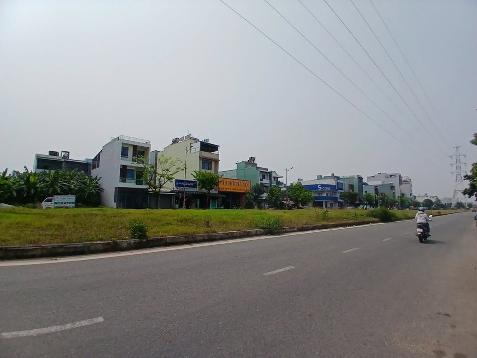 Đất mặt tiền đường 29/3 Hòa Xuân Cẩm Lệ Đà Nẵng 100m² giá 9 tỷ - Cơ hội đầu tư tuyệt vời!
