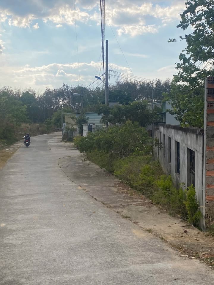 Đất thổ cư 150m² tại Hẻm Võ Nguyễn Giáp, Đắk Cấm chỉ 600 triệu - Cơ hội đầu tư tuyệt vời!