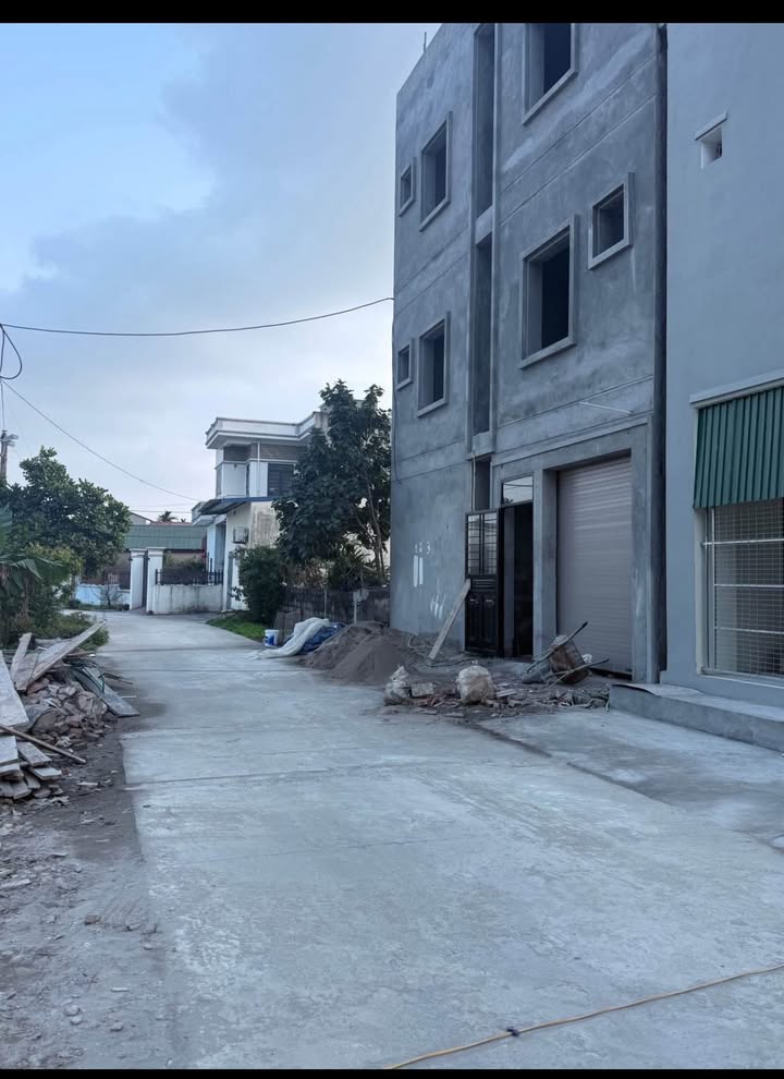 Nhà 3 tầng tại Tổ dân phố Thần Nữ, 122m², Đầu tư sinh lời ngay!