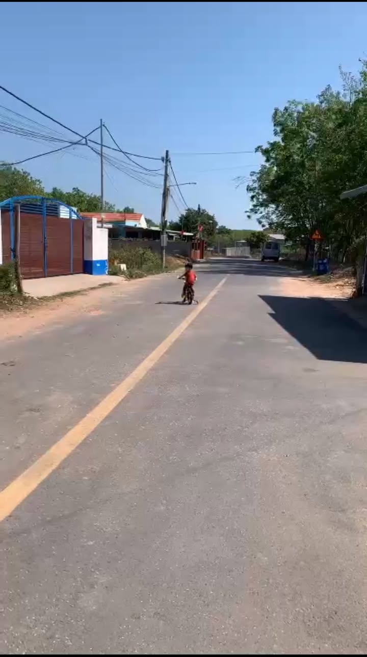 Nhà trọ 240m² Phú Chánh, Tân Uyên giá chỉ 3.65 tỷ - Đầu tư sinh lời ngay!