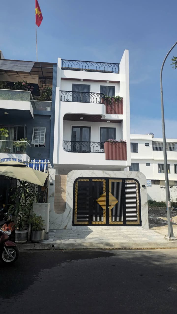 Nhà mới xây Gói 5 Mỹ Gia, 100m² giá 9.4 tỷ - Dọn vào ở ngay!