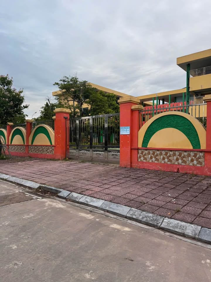 Đất nền Phường Hải Yên, Móng Cái 90m² giá 2.3 tỷ - Khu dân cư đông đúc!