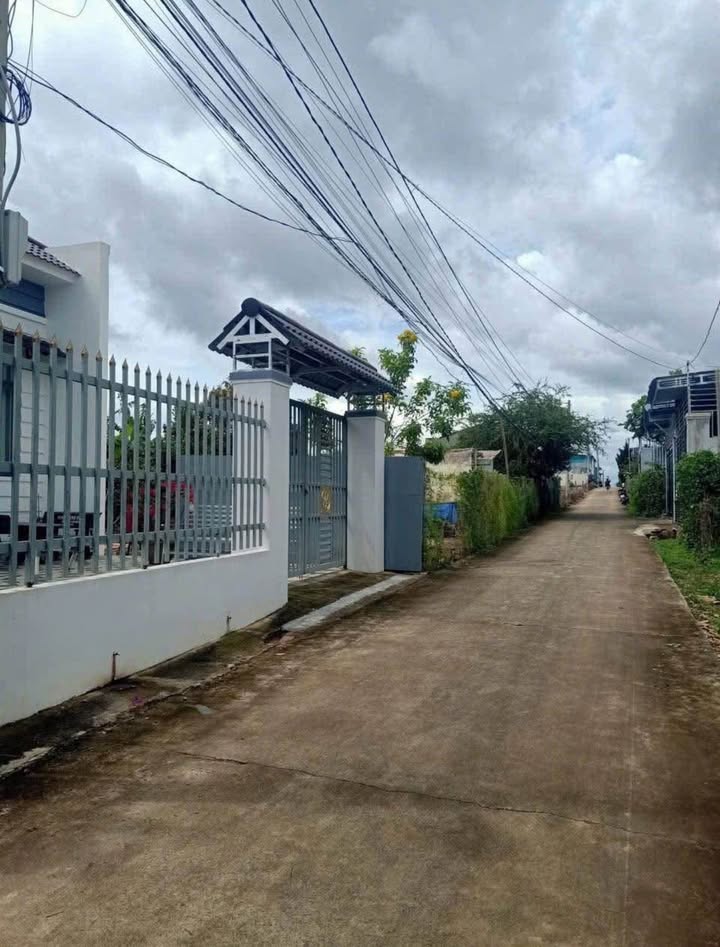 Đất nền Hẻm số 2 Nam Giang, Đức Trọng 100m² giá 1.15 tỷ - Đầu tư sinh lời ngay!