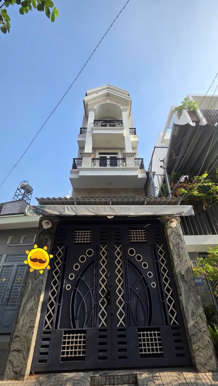 Nhà 5 tầng mặt hẻm 8m Tây Thạnh, 96m² giá 11.9 tỷ - Cơ hội vàng cho nhà đầu tư!