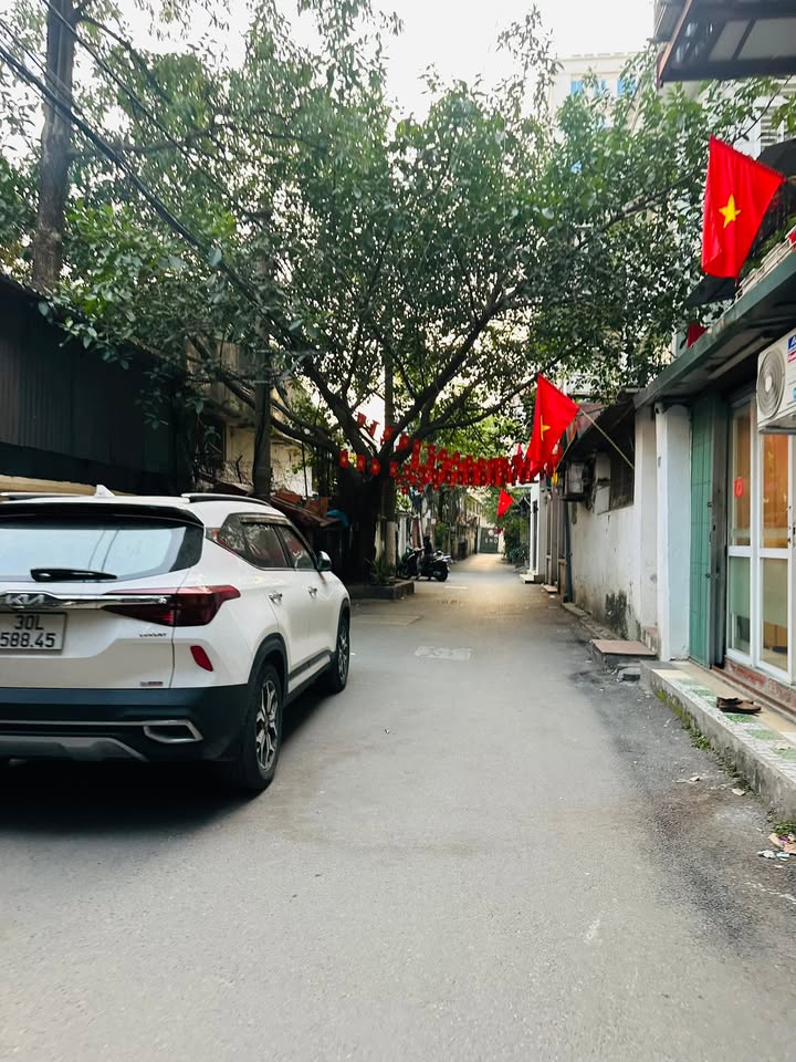 Nhà cấp 4 Phường Giảng Võ 52m² giá 11.2 tỷ - Vị trí trung tâm, đầu tư sinh lời!