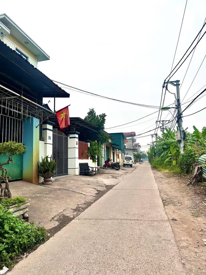 Nhà riêng Dương Hà, 82m², giá 6 tỷ - Tiện ích đầy đủ, sổ đỏ chính chủ!