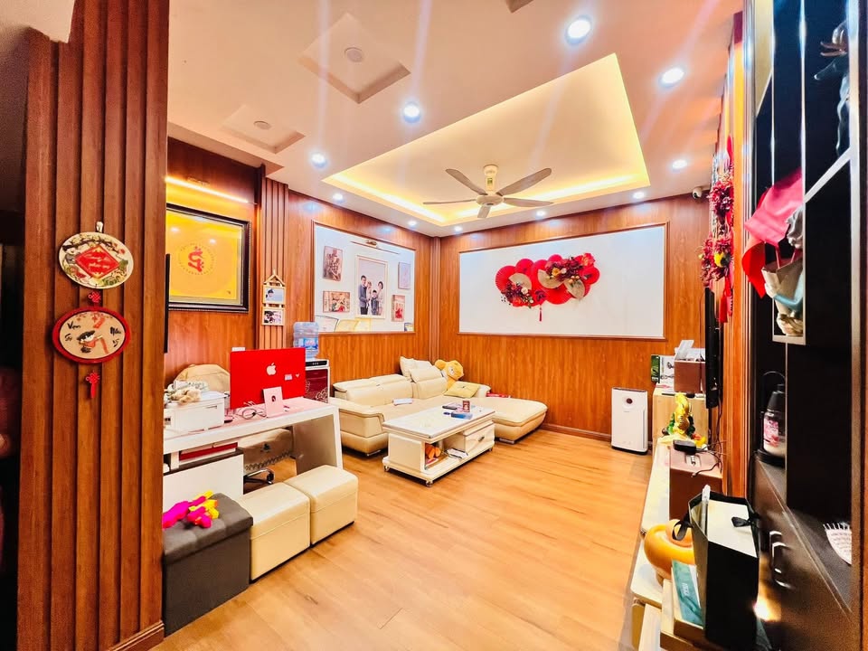 Nhà riêng Kim Mã, Ba Đình 50m² giá 13.75 tỷ - Thiết kế hiện đại, sẵn sàng vào ở!