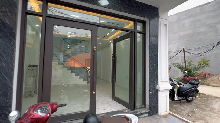 Nhà riêng 3 tầng Phường Cao Xanh 55.6m² giá 3.25 tỷ - Chính chủ bán!