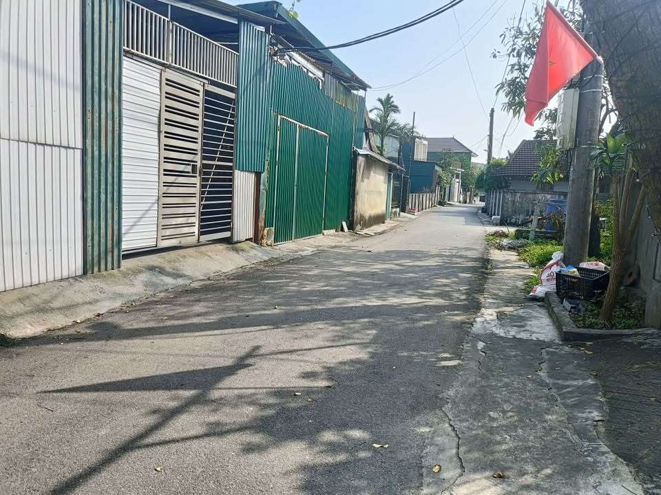 Đất nền 2 mặt tiền phố Hòa Bình, Trần Phú, 121m² giá 1.9 tỷ - Cơ hội đầu tư hấp dẫn!