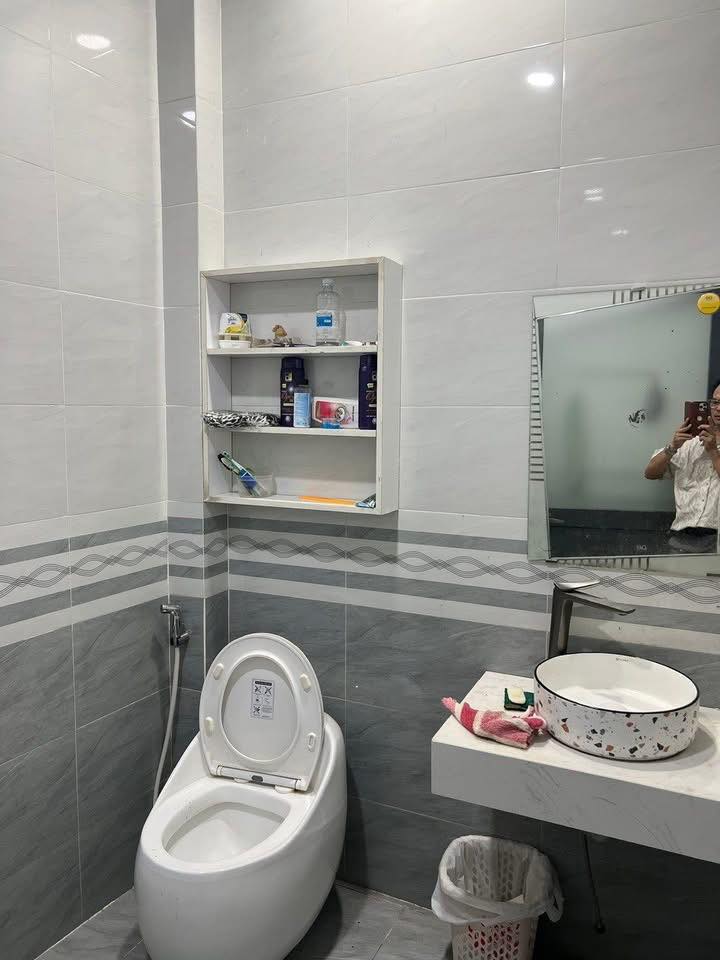 Nhà cho thuê mái thái 190m² tại Nhà Bè – Góc 2 mặt tiền, vị trí đẹp