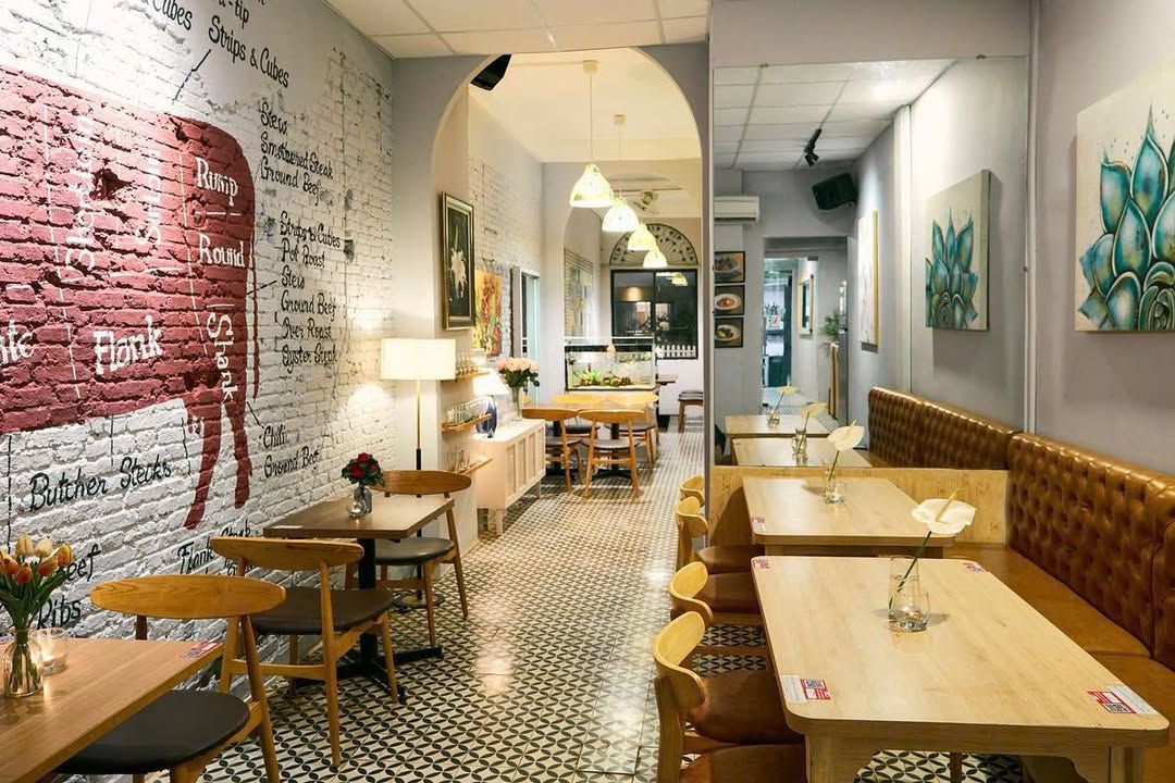 Nhà hàng Âu cho thuê tại 151 Đồng Khởi, Quận 1 - Tiềm năng kinh doanh lớn!