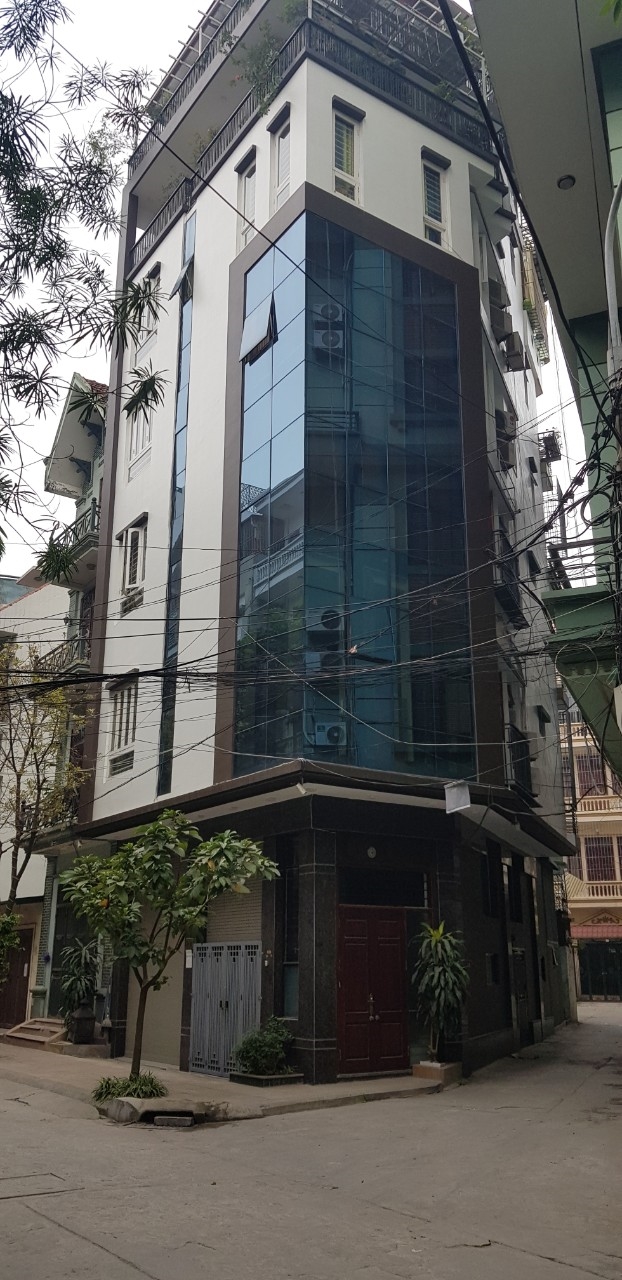 Nhà mới thang máy Hoàng Quốc Việt, Nghĩa Đô, Cầu Giấy 70m² giá 25 tỷ - Đầu tư sinh lời ngay!