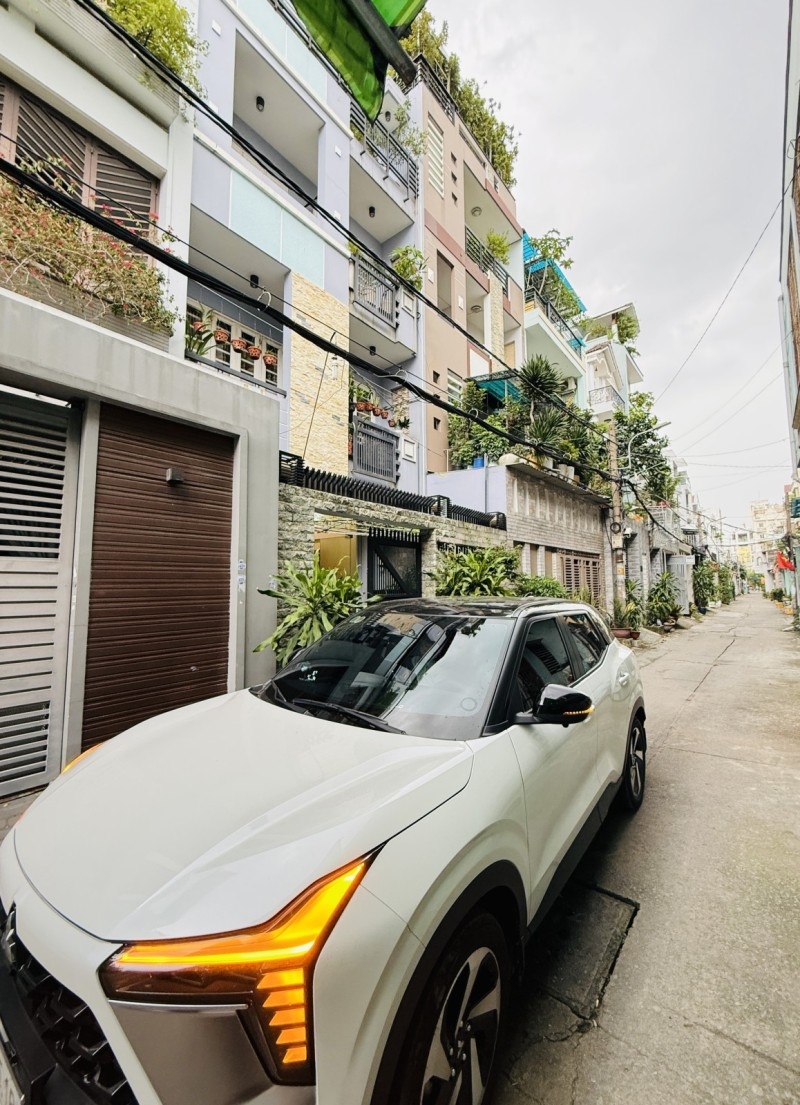 Nhà hẻm ô tô Thoại Ngọc Hầu 90m² giá 13 tỷ - Khu dân trí cao, tiện ích đầy đủ!