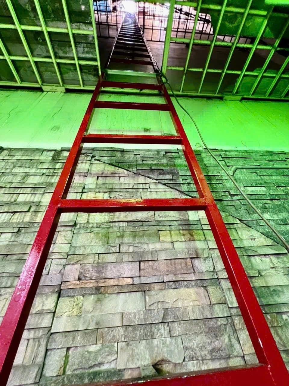 Nhà góc 7 tầng Phú Nhuận 78m² giá 26.2 tỷ - Đầu tư sinh lời ổn định!