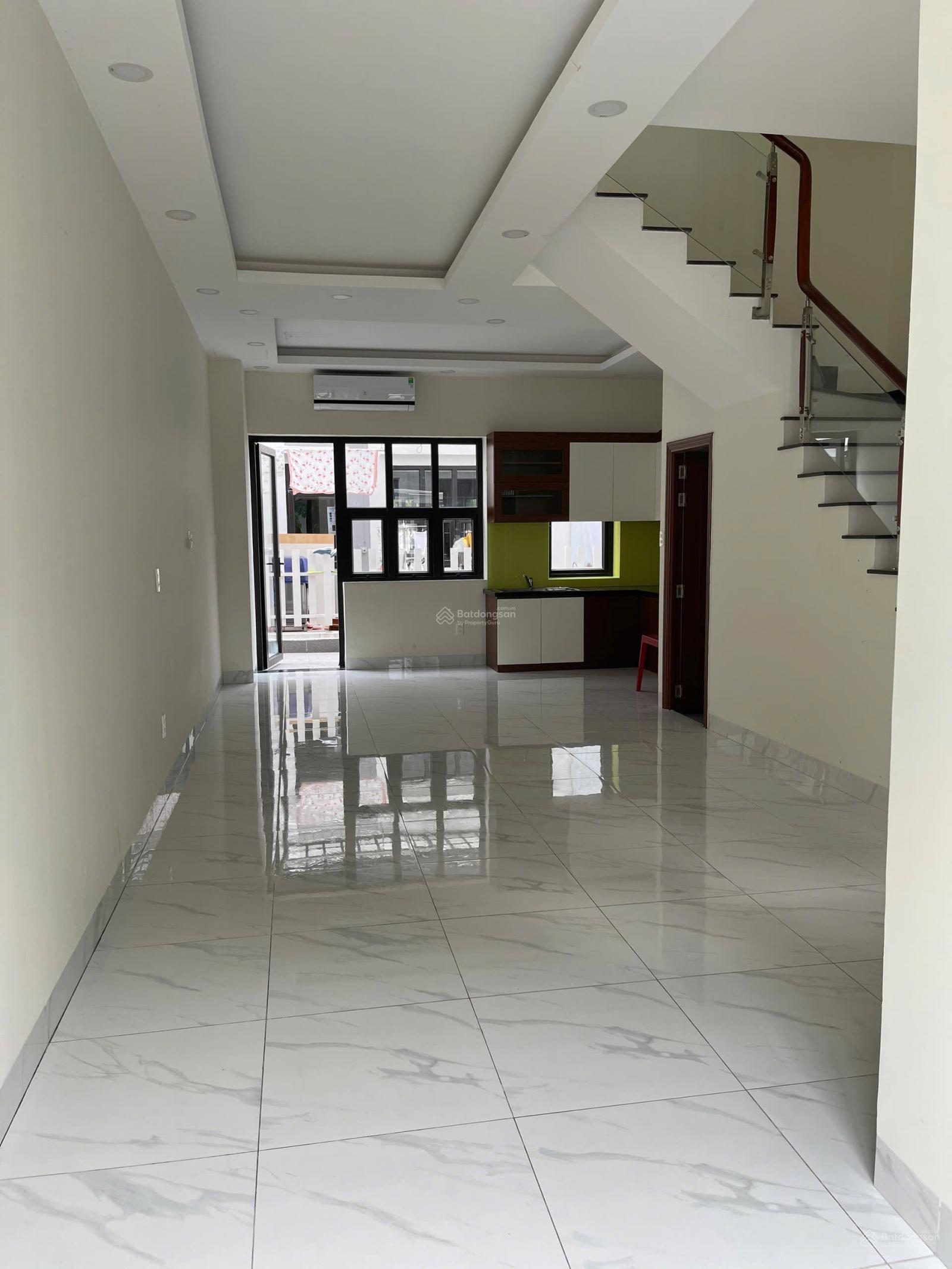 Nhà phố Sim City Quận 9 80m² giá 12 triệu - An ninh hiện đại, thích hợp kinh doanh