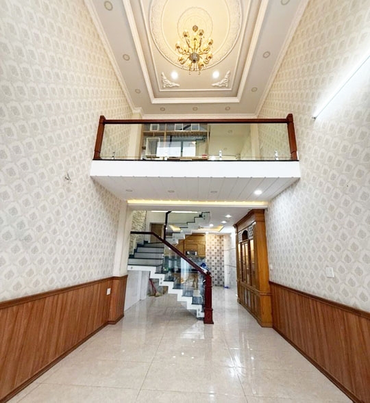 Nhà phố 5 tầng Trường Chinh Tân Bình 54m² chỉ 9.9 tỷ - Sẵn sàng vào ở ngay!