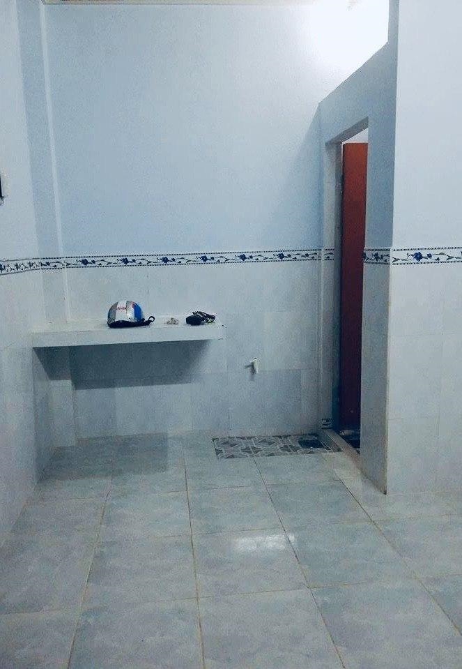 Phòng trọ Tân Kiên Bình Chánh 12m² chỉ 1.4 triệu - Không chung chủ, thoáng mát!