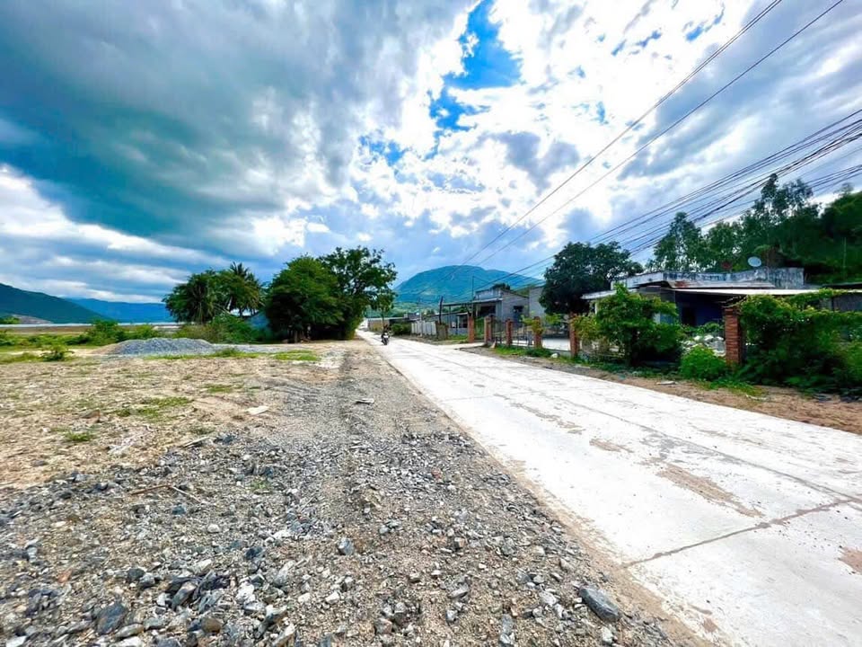 Đất thổ cư Cam Phước Tây 200m² giá 1.5 tỷ - Kinh doanh thuận lợi