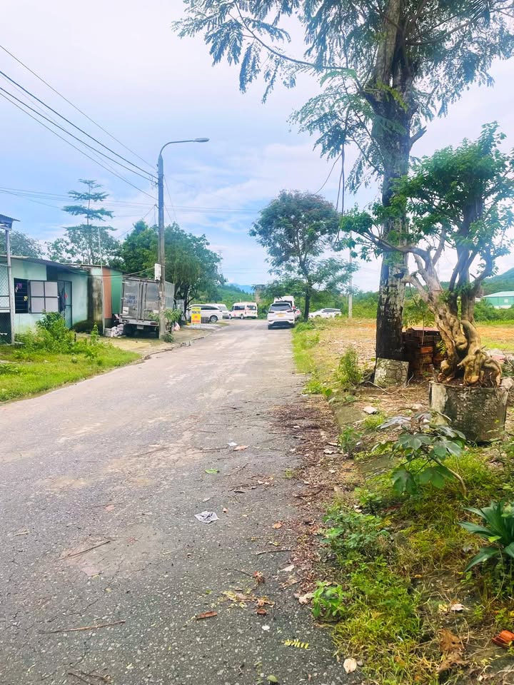 Đất nền nhà vườn Hòa Ninh - Đà Nẵng 107m² giá 1.7 tỷ - Đầu tư sinh lời ngay!