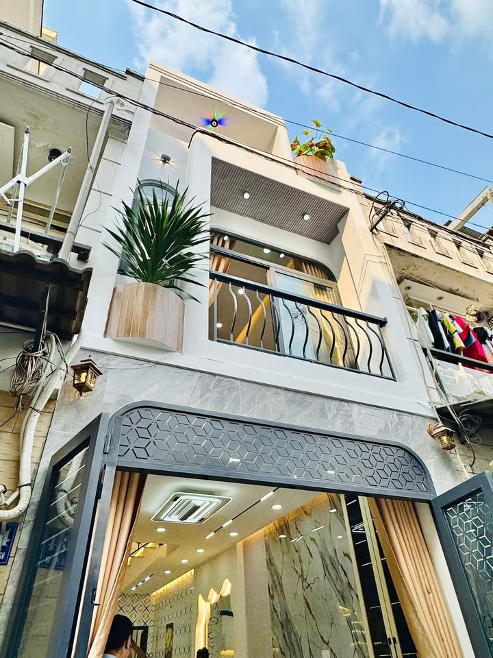 Nhà đẹp hẻm xe hơi đường số 3, Gò Vấp 38m² giá chỉ 5.38 tỷ - Sẵn sàng vào ở ngay!