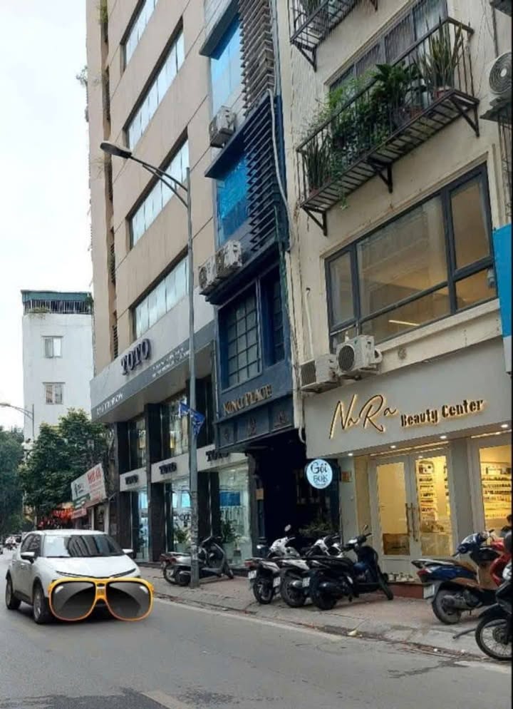Nhà mặt phố Hàng Cháo, Đống Đa 45m² giá thỏa thuận - Kinh doanh đỉnh cao!