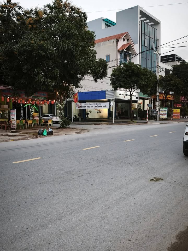 FrontHouse tại Phố Cao, Hưng Yên 100m² giá 7 tỷ - Cơ hội vàng cho nhà đầu tư!