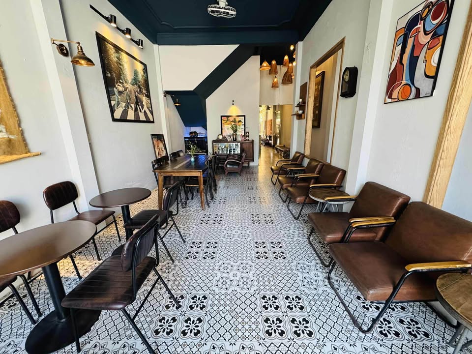 FrontHouse kinh doanh mặt tiền Đường Điện Biên Phủ, 215m² giá 24 tỷ - Đầu tư sinh lời ngay!