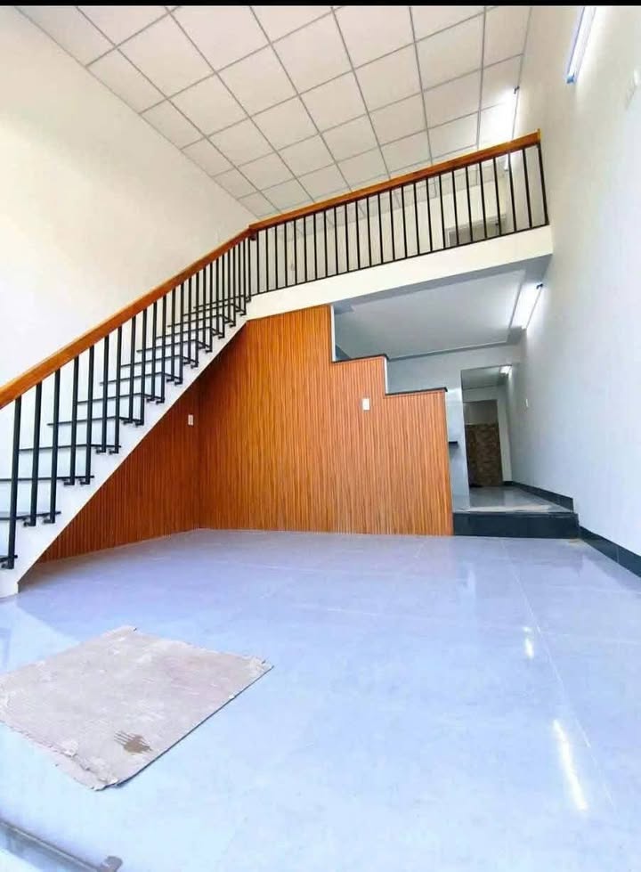 Nhà hẻm đường 1 tháng 5, phường Đống Đa, Quy Nhơn 43m² giá 1.8 tỷ - Sổ hồng chính chủ!