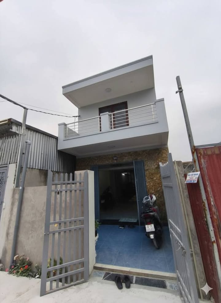 Nhà 2 tầng Tả Thanh Oai 56m² giá 1.8 tỷ - Ngõ ô tô đỗ cửa!