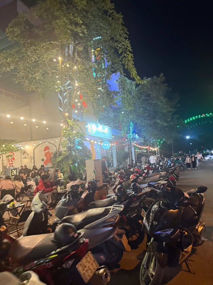 FrontHouse tại Vincom Chí Linh 214m² giá thỏa thuận - Mặt tiền 10m hiếm có!