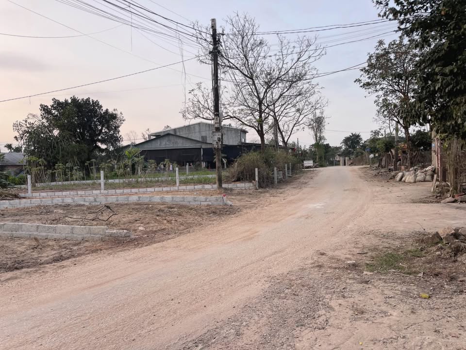 Đất Mặt Tiền Tôn Thất Sơn, Phường Thanh Thủy, 85m² - Giá Đầu Tư Chỉ 900 Triệu!