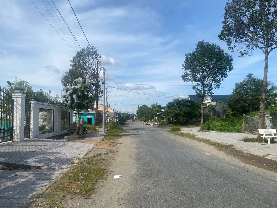 Đất nền mặt tiền đường Đồng Khởi, Kiên Lương 110m² - Sổ hồng chính chủ!