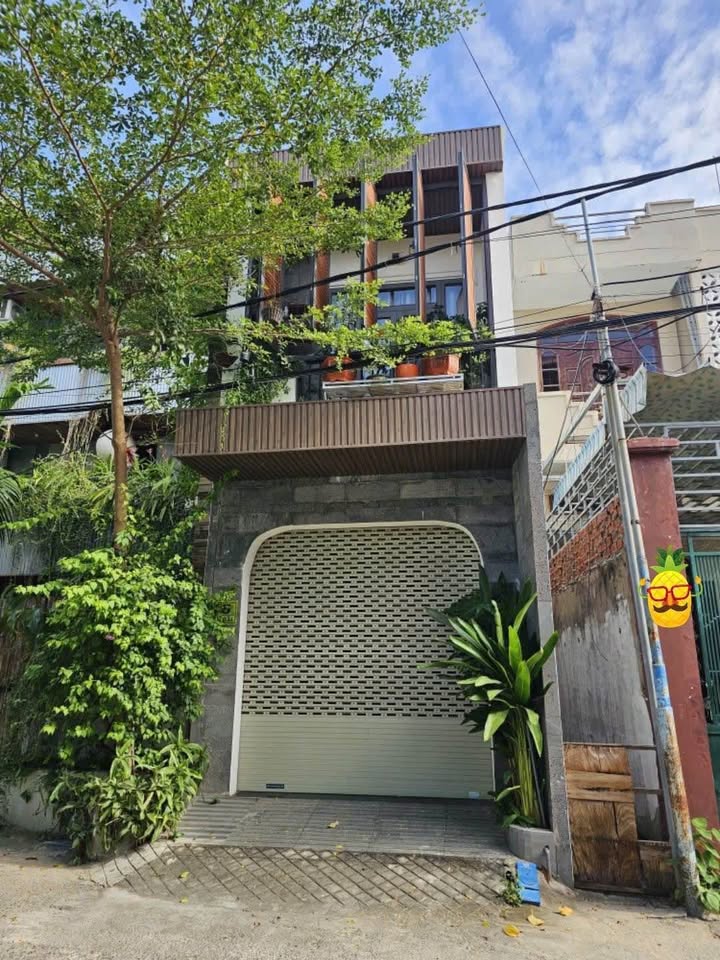 Nhà mặt tiền Yên Bái, P.4, 55m² giá 5.9 tỷ - Kinh doanh thuận lợi!