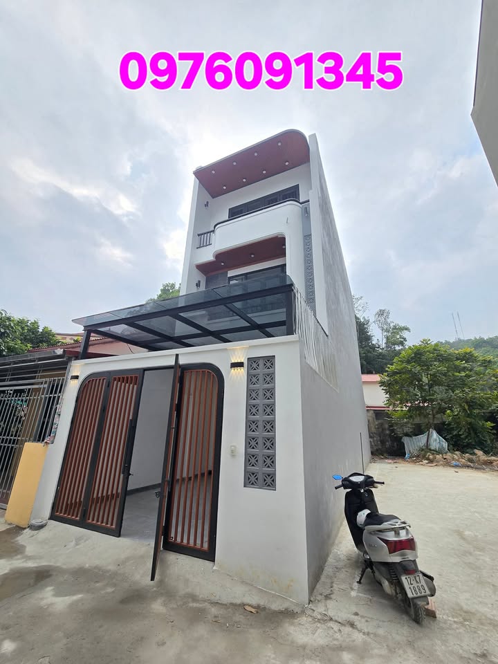 Nhà đẹp 3 tầng tại phường Tam Thanh 100m² giá 3 tỷ - Sẵn sàng ở ngay!