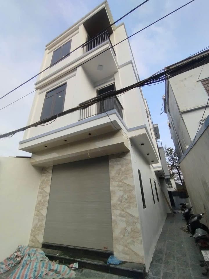 Nhà lô góc Trần Quang Khải, Nam Định 60m² giá 2.7 tỷ - Gần hồ Ba Tràng!