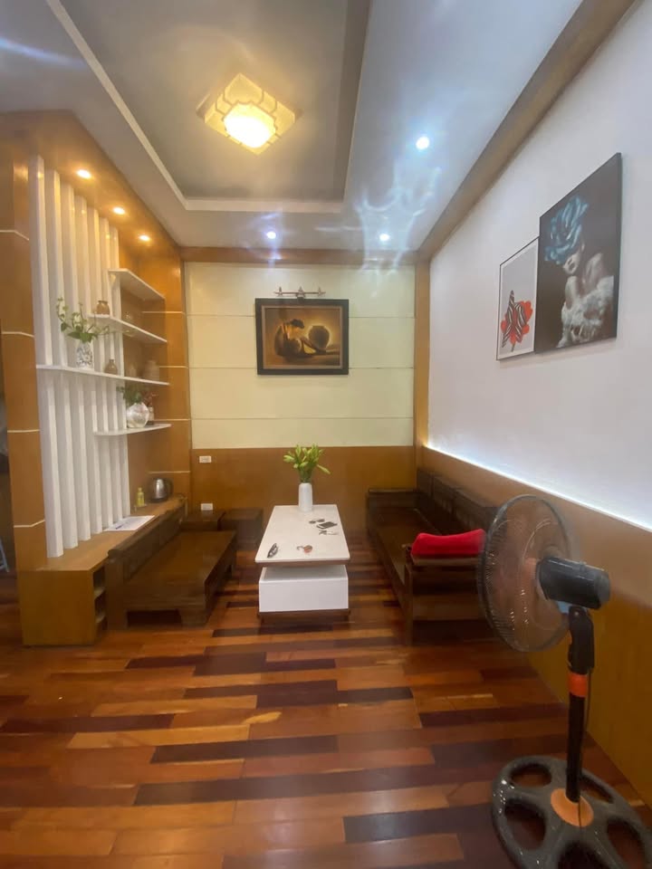 Nhà phố Kim Ngưu - 34m² giá 3.3 tỷ - Sẵn sàng vào ở ngay!