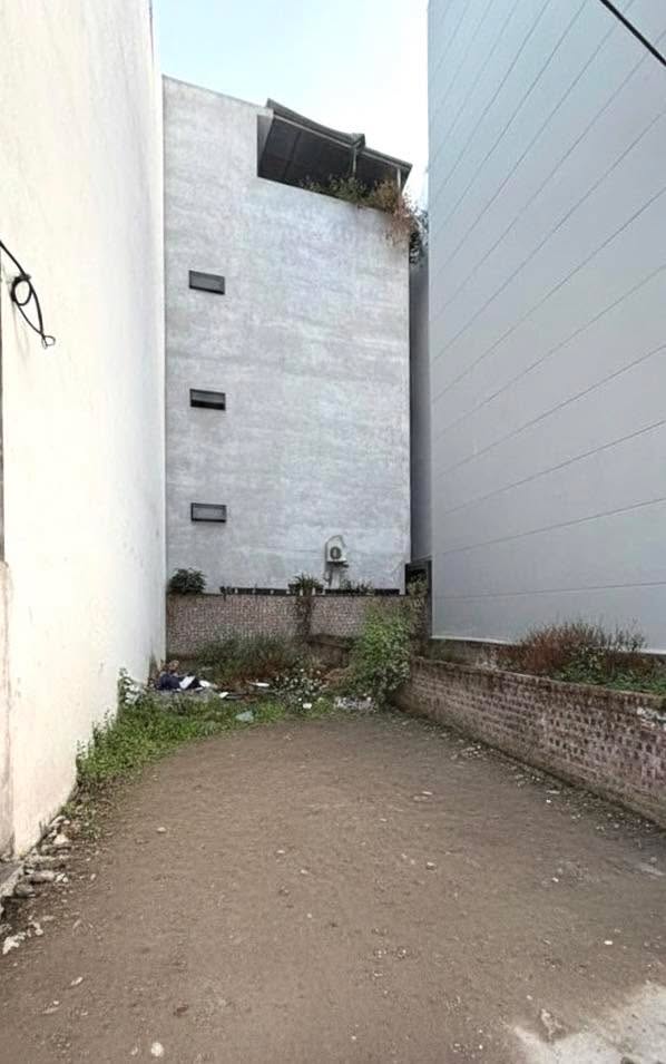 Đất nền phố Phúc Lợi, 45m² giá 5 tỷ - Sổ đỏ chính chủ, ô tô đỗ thoải mái!