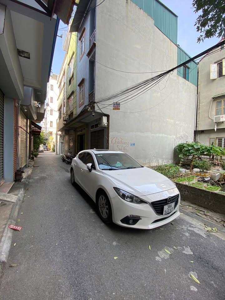 Đất thổ cư Trâu Quỳ, Gia Lâm 35m² giá 6.8 tỷ - Sổ đỏ chính chủ, ô tô tránh nhau!